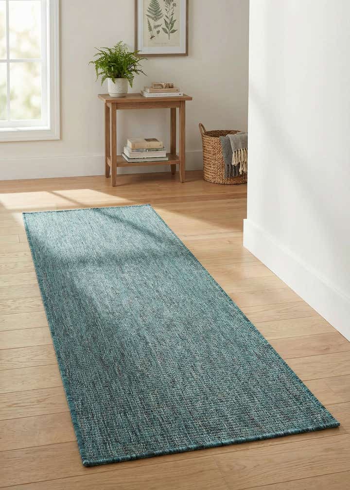 2' x 6' Easy-Clean Solid Indoor / Outdoor Runner Rug