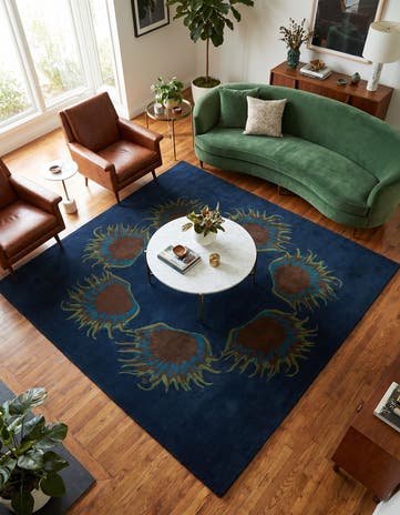 7' 5 x 7' 6 Luna Square Rug