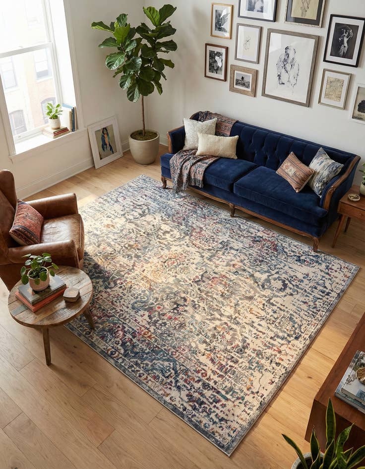 Detail image of 5' x 7' 10 Budapest Rug