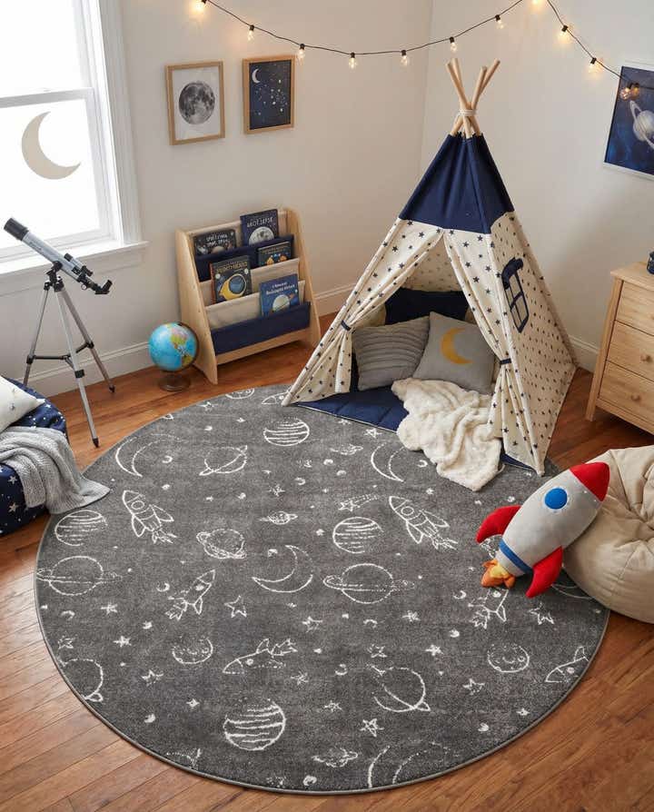 7' 10 x 7' 10 Planets Whimsy Kids Round Rug