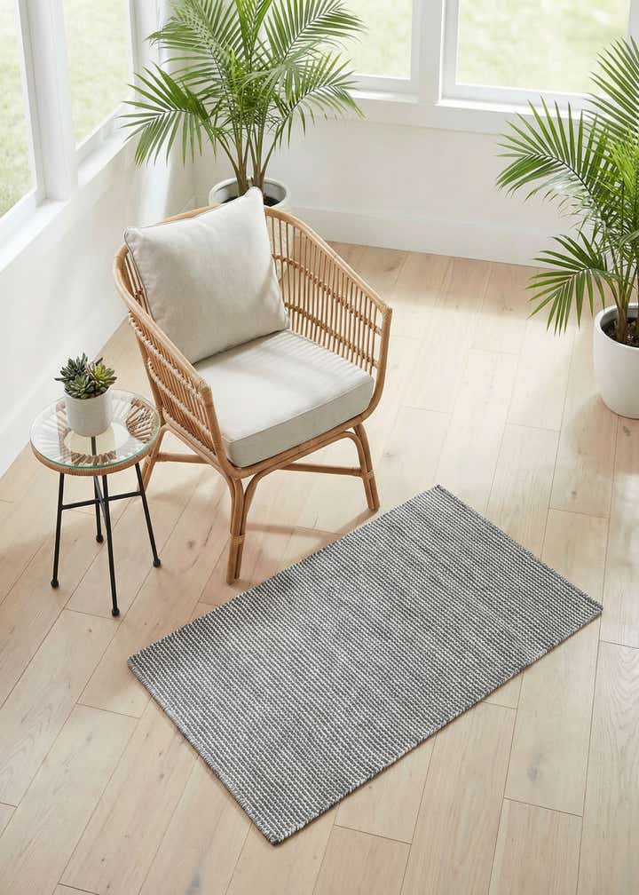 3' 3 x 5' 3 Easy-Clean Jill Zarin Palm Springs Indoor / Outdoor Rug
