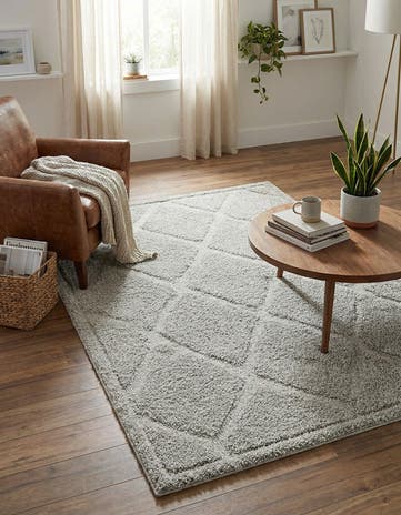 Gray Lattice Shag Rug