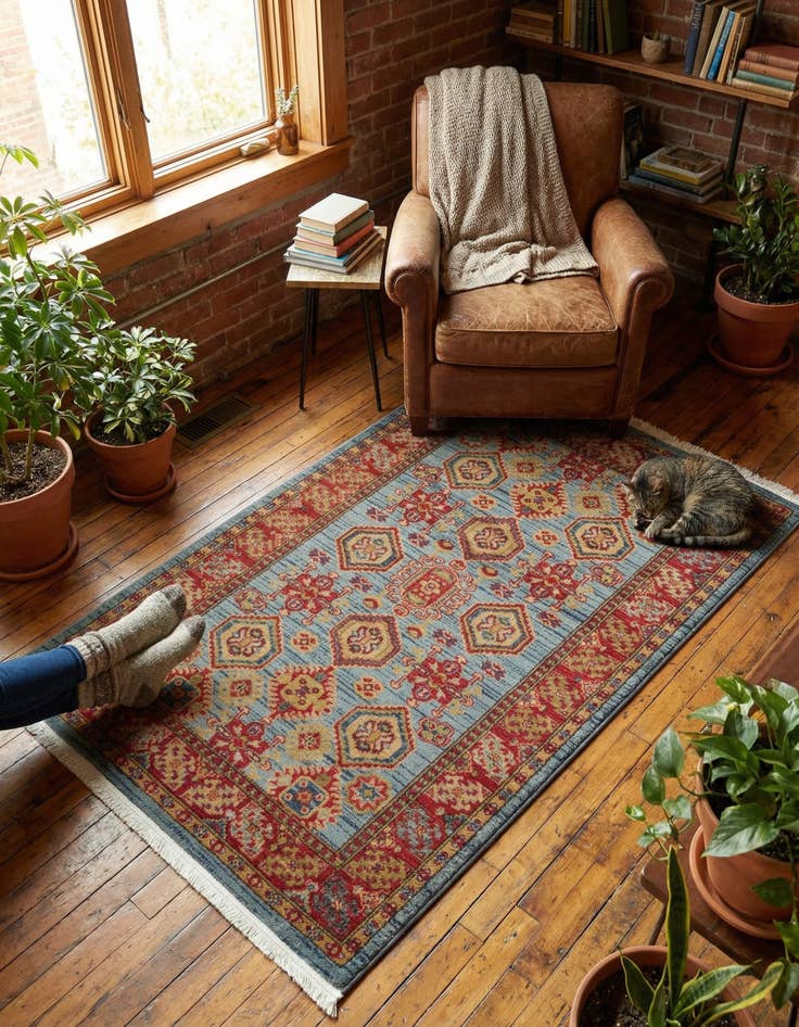 Detail image of 3' x 5' 3 Serapi Rug