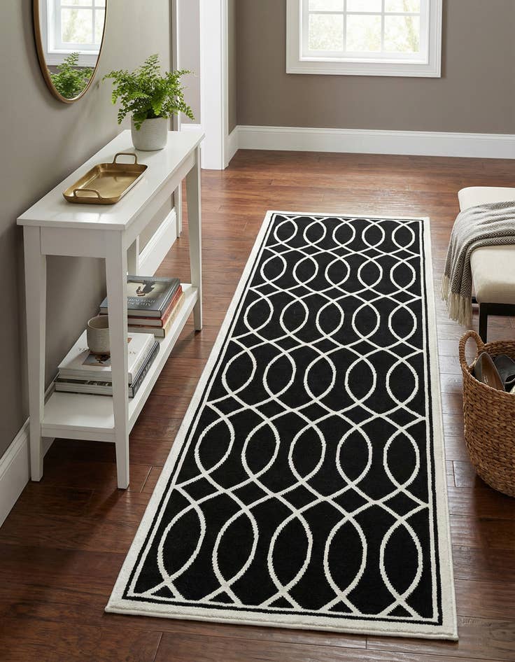 Detail image of 2' 3 x 6' Milano Runner Rug