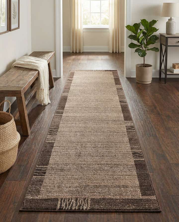 2' 7 x 10' Angelica Runner Rug