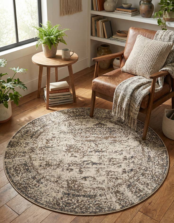 Detail image of 5' x 5' Mojave Round Rug