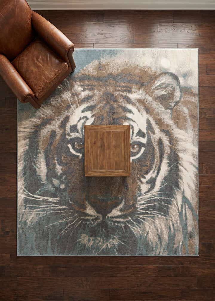7' 10 x 7' 10 Safari Square Rug