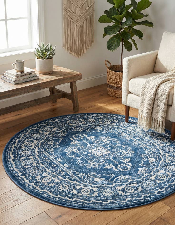 Detail image of 5' x 5' Boston Round Rug