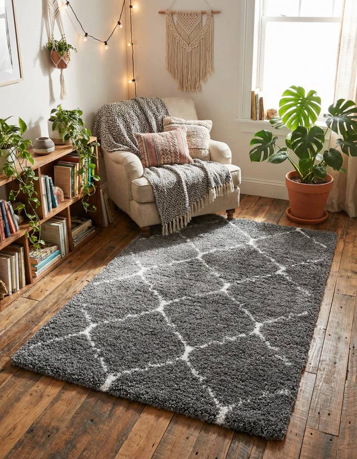 Detail image of 4' x 6' Marrakesh Shag Rug