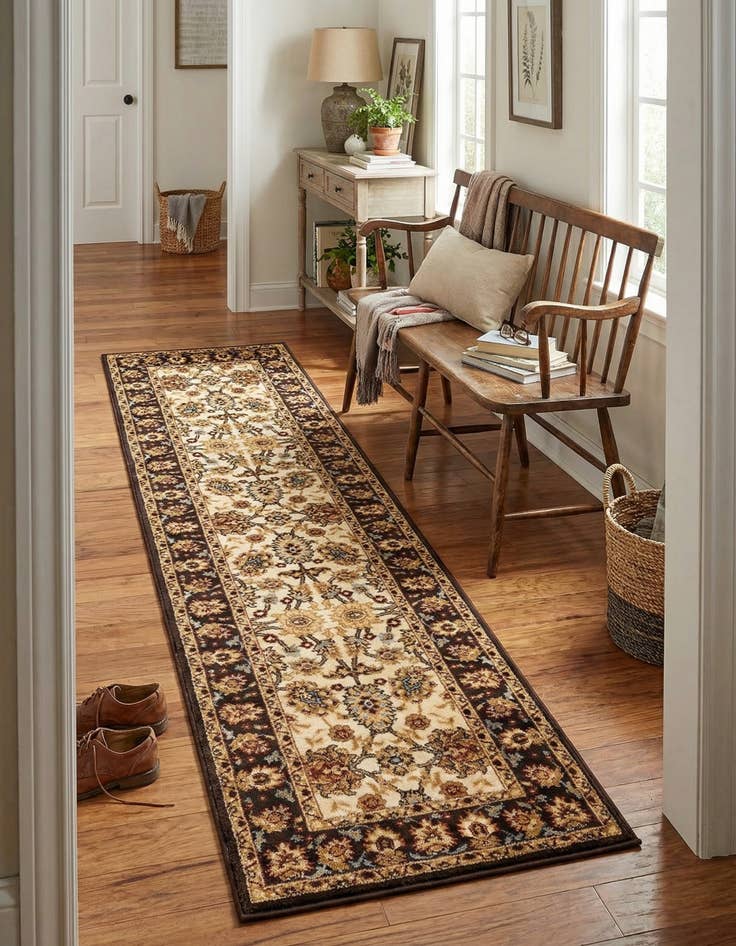 Detail image of 2' 7 x 10' Classic Agra Runner Rug