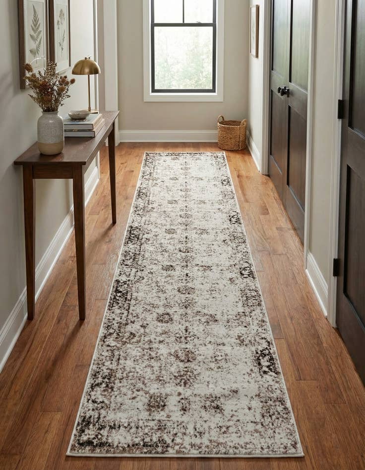 Detail image of 2' 7 x 12' Monaco Runner Rug