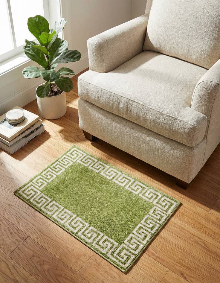 Detail image of 2' x 3' Greek Key Rug