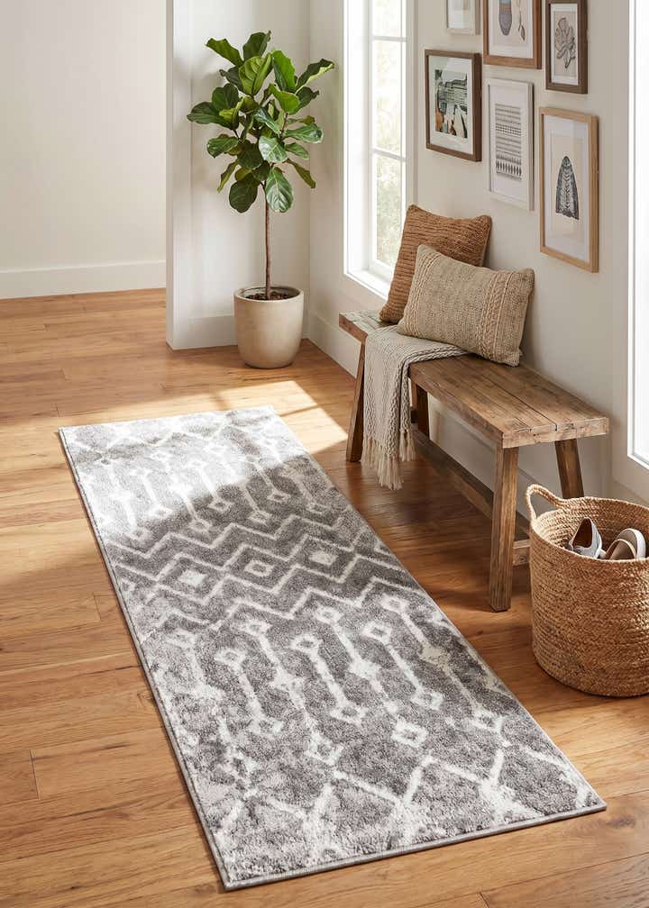 2' x 5' 3 Bohemian Trellis Runner Rug