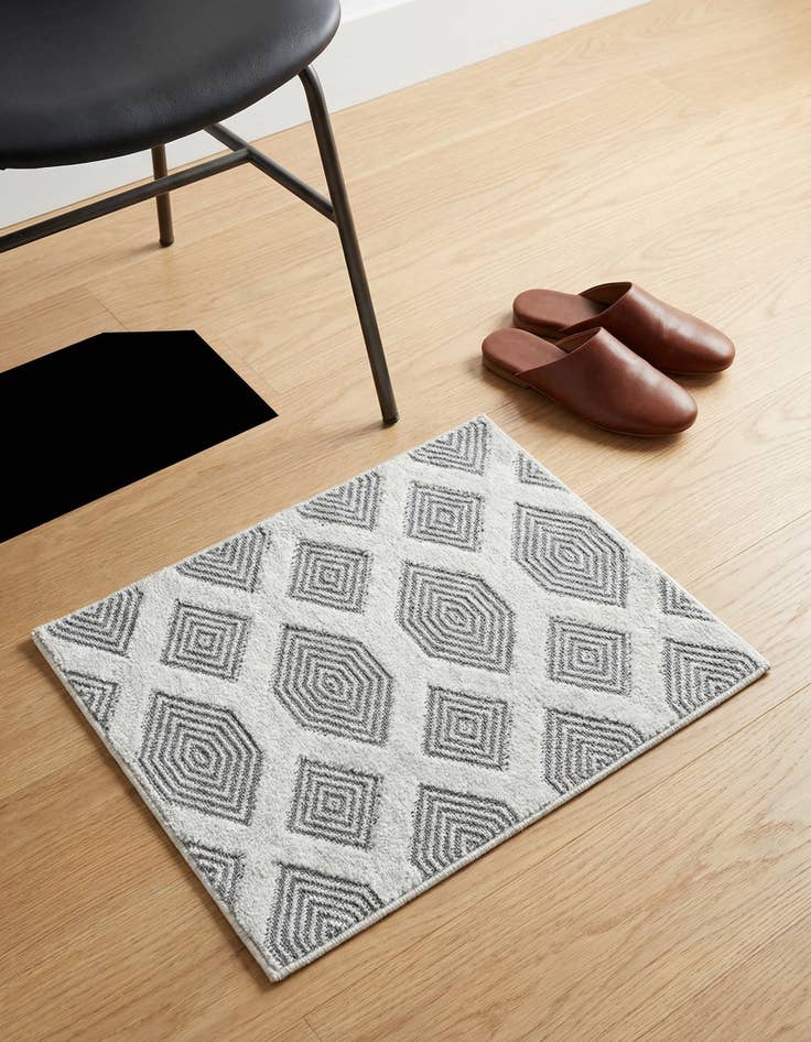 Detail image of 1' 3 x 1' 4 Sabrina Soto Casa Havana Sample Rug