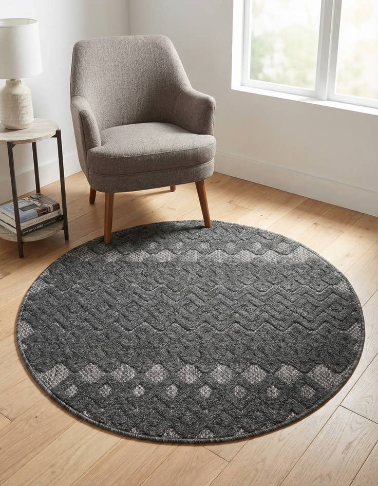 Detail image of 3' x 3'  Washable Trellis Textured Indoor / Outdoor Round Rug