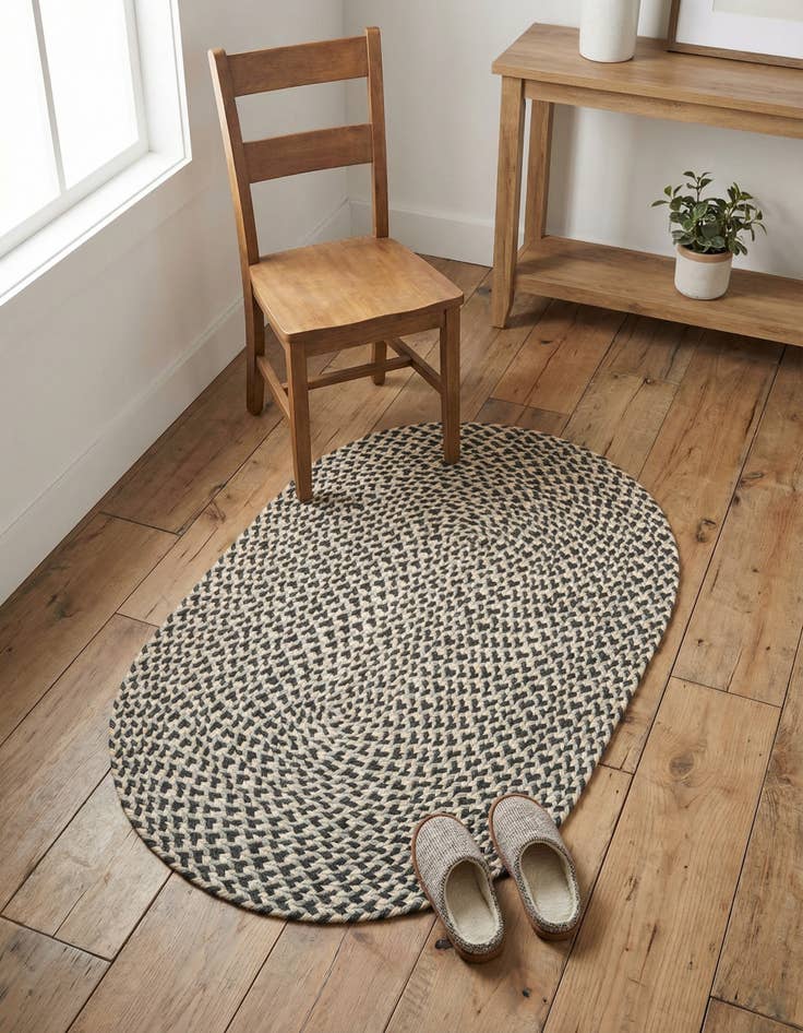 Detail image of  2' x 3' 1  Hand Tweed Braided Jute Oval Rug