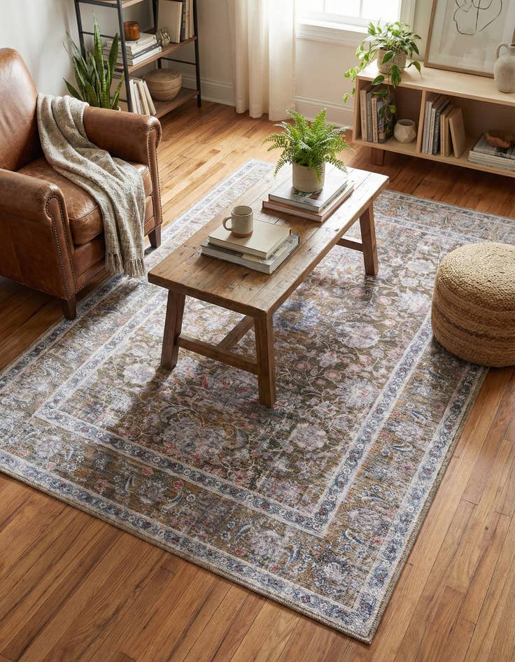 Detail image of 4' x 6' Yara Rug