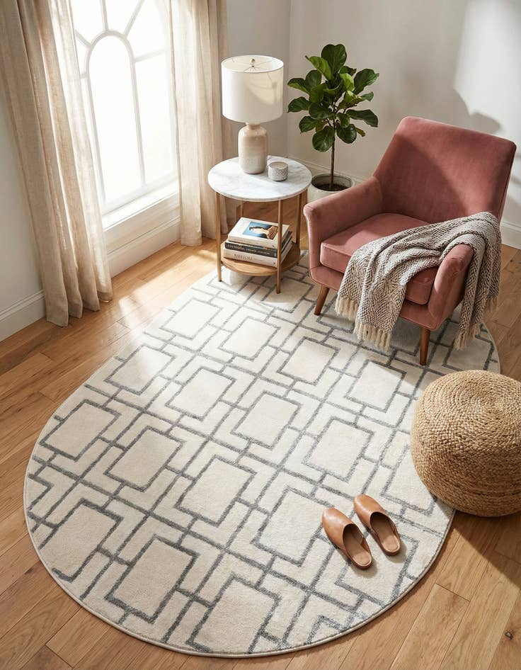 Detail image of 4' x 6'  Marilyn Monroe&trade; Glam Deco Oval Rug