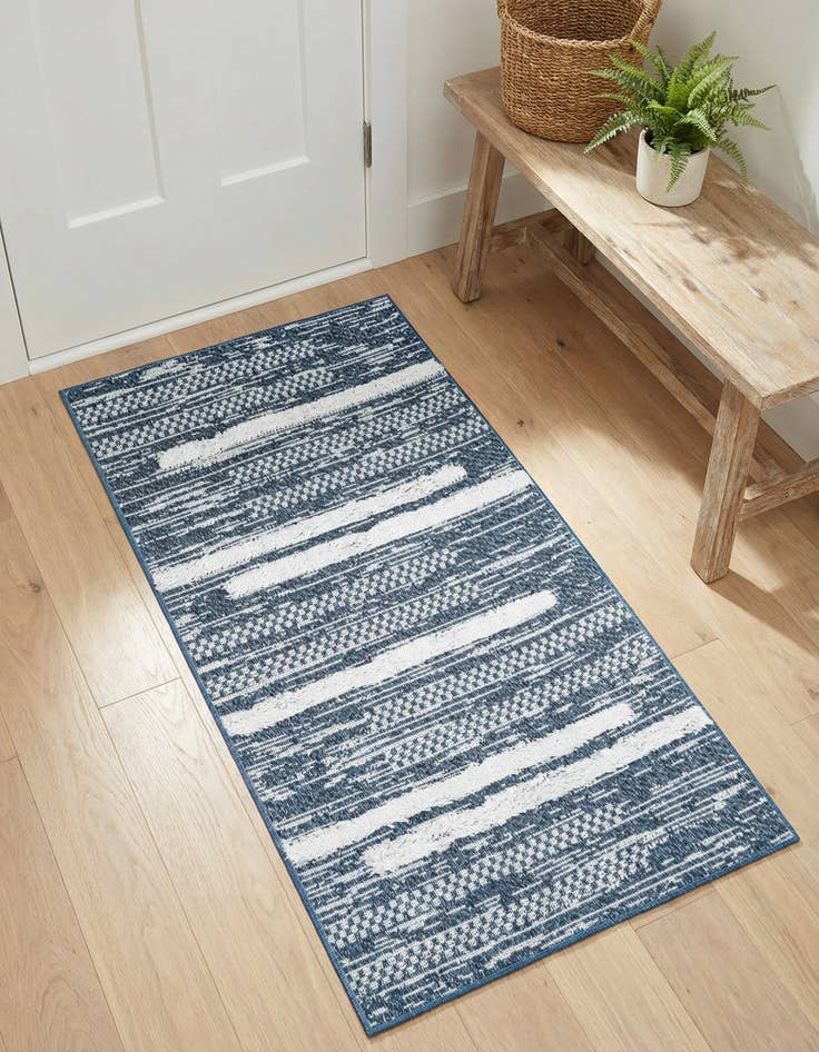 Detail image of  2' 3 x 4' Abbey Runner Rug