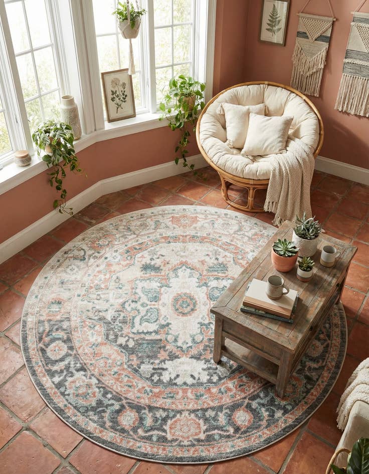 Detail image of 8' x 8' Madeline Vintage Round Rug