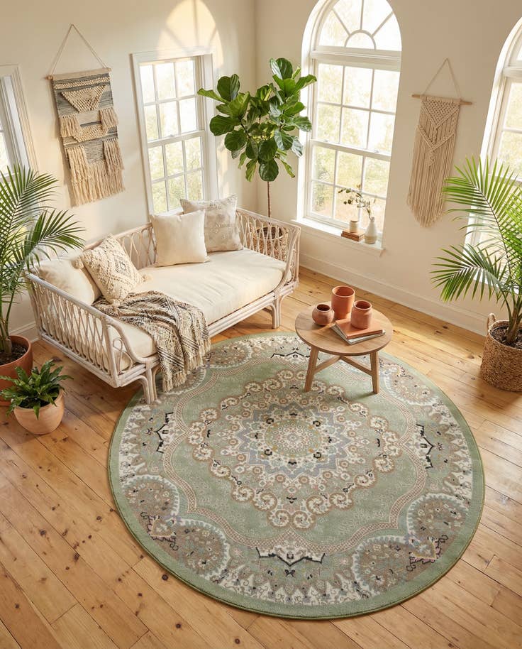 Detail image of 7' 10 x 7' 10 Kamala Washable Round Rug