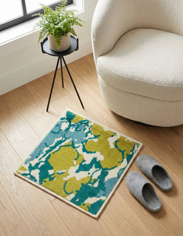 Detail image of Jane Seymour 1' 8 x 1' 8 Open Hearts Sample Rug