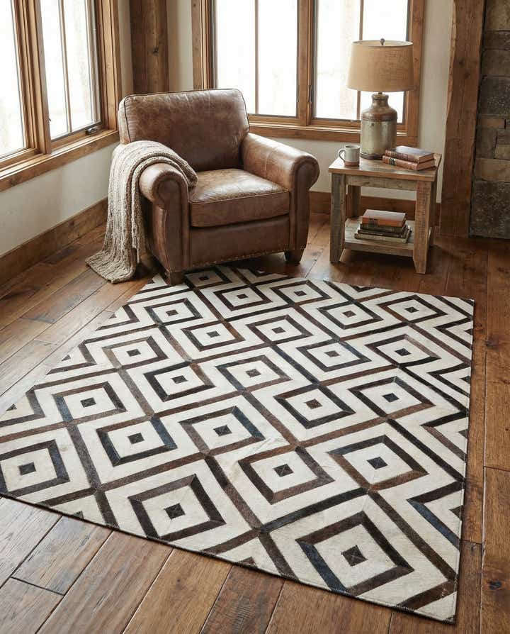 4' x 5' 5 Cowhide Leather Rug