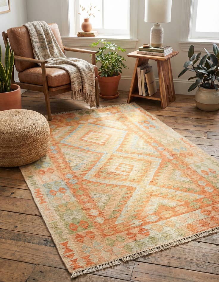 Detail image of 3' 2 x 4' 9 Hand Woven Kilim Waziri Wool Rug