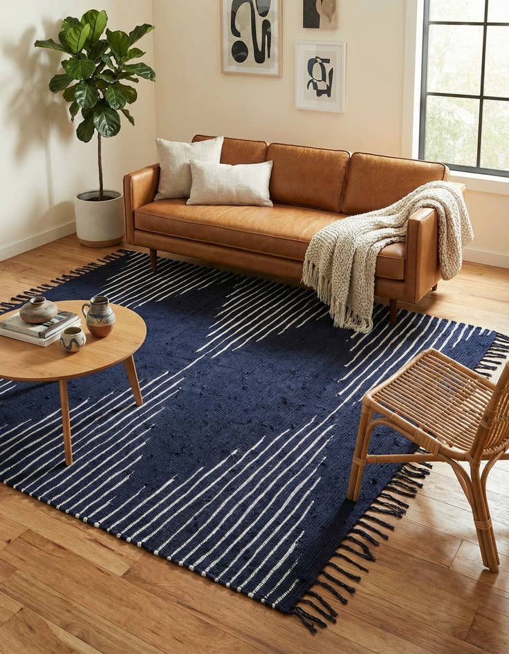 Detail image of 7' 1 x 7' 1  Hand Woven Chindi Cotton Square Rug