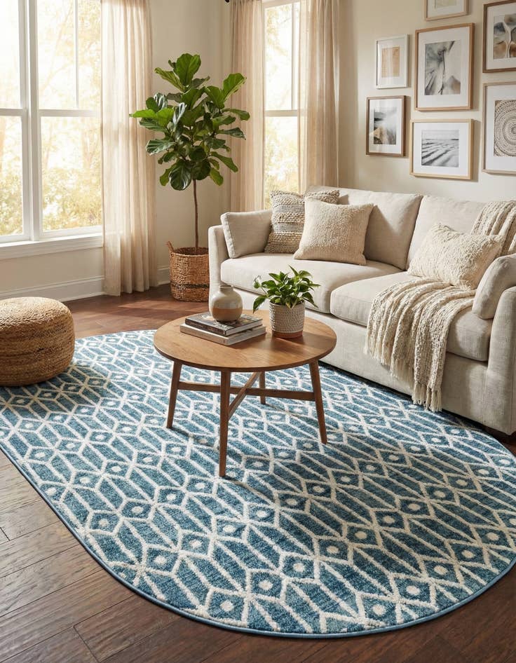 Detail image of 5' 3 x 8' Lattice Trellis Oval Rug