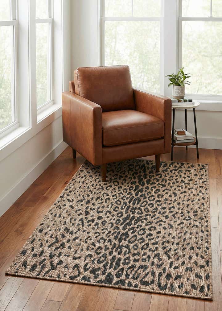 3' x 5' 3 Easy-Clean Safari Indoor / Outdoor Rug