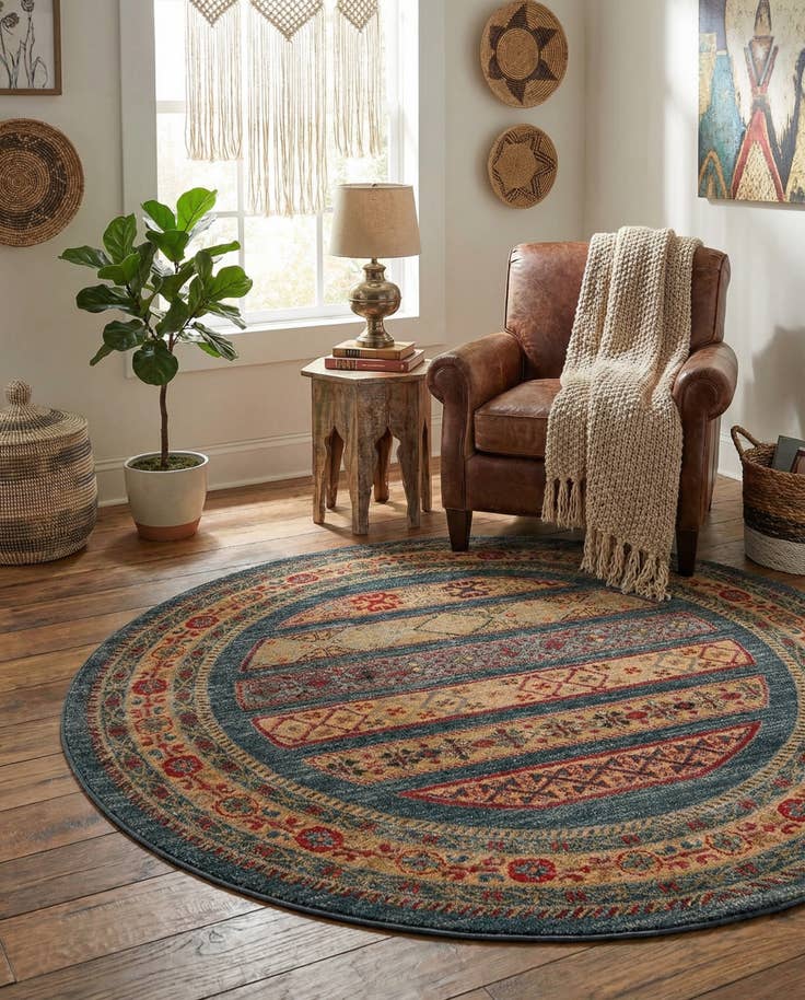 Detail image of 5' x 5' Kashkuli Gabbeh Round Rug
