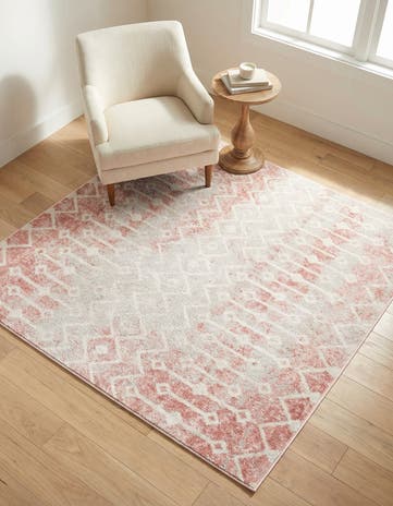 Dusty Rose Bohemian Trellis Square Rug