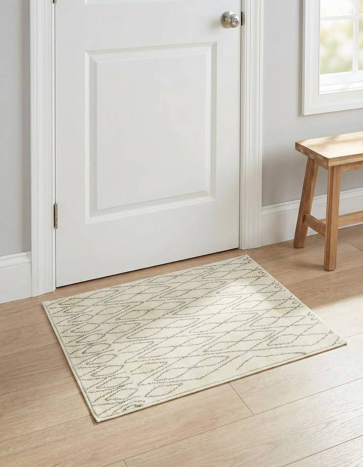 Detail image of 2' x 3' Titania Rug