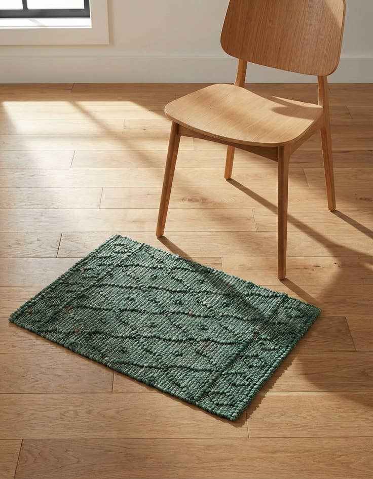 Detail image of 2' 2 x 3' 1  Hand Woven Larsa Jute Rug