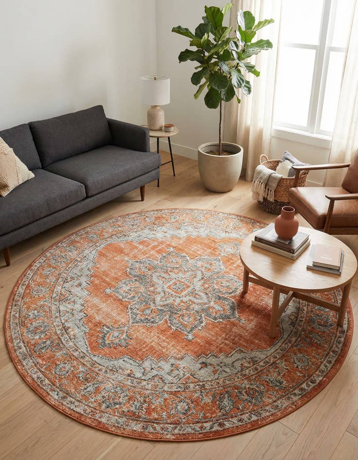 Detail image of 7' x 7' Nyla Round Rug