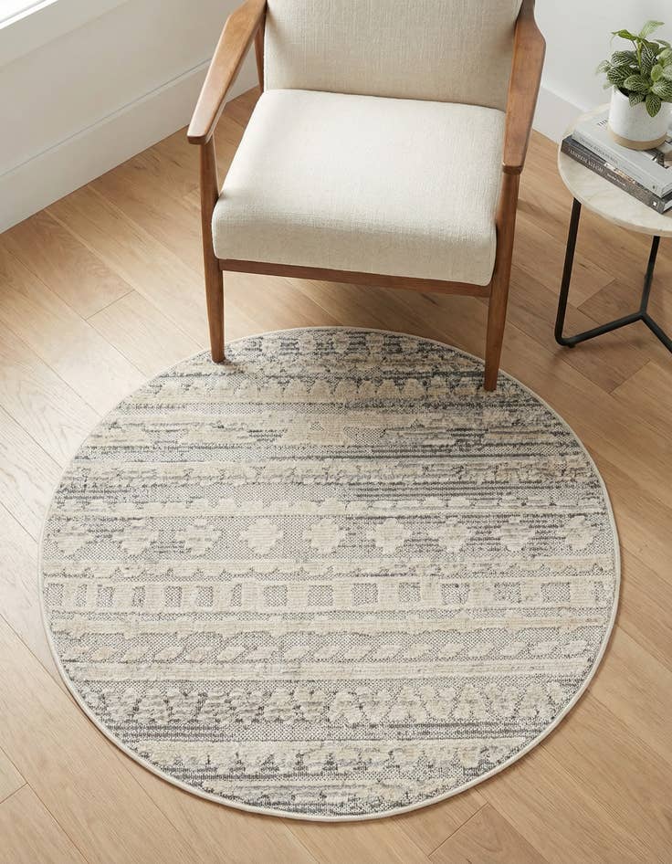 Detail image of 3' 3 x 3' 3 Arlo Round Rug