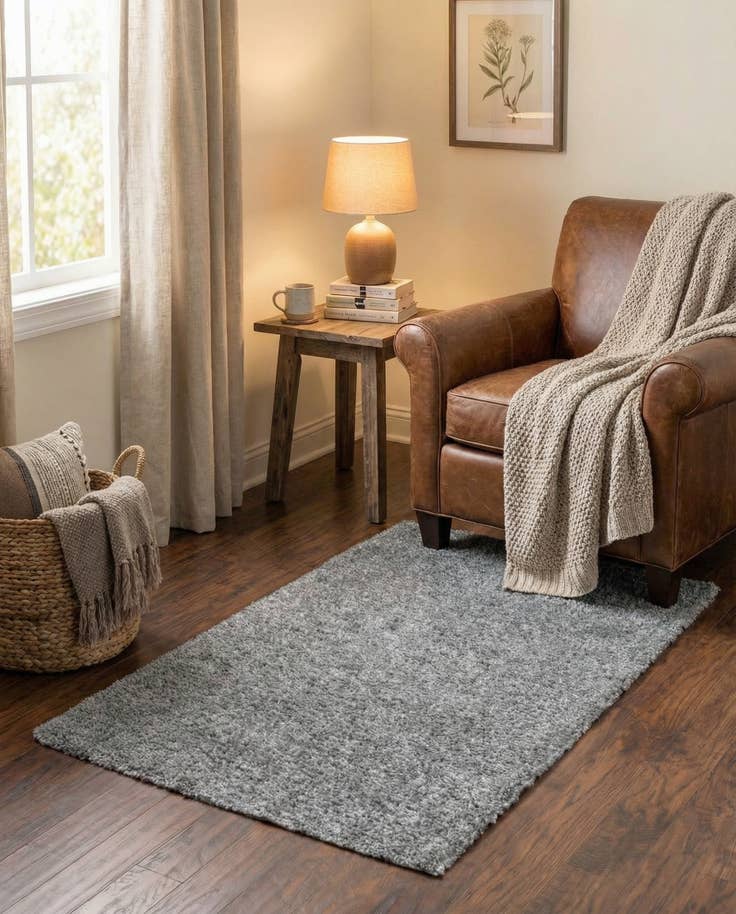 Detail image of 2' x 3' Zermatt Shag Rug