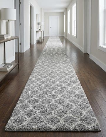 3' 3 x 16' 5 Lattice Shag Runner Rug