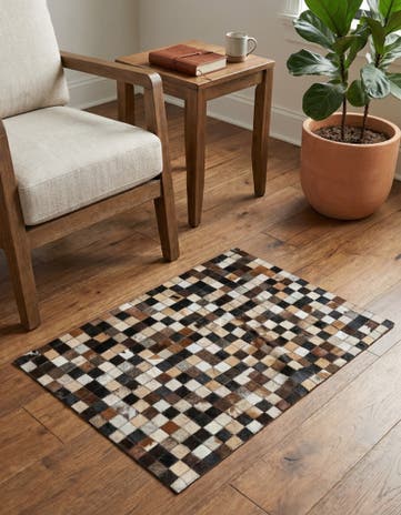 2' 3 x 3' 1 Cowhide Leather Rug