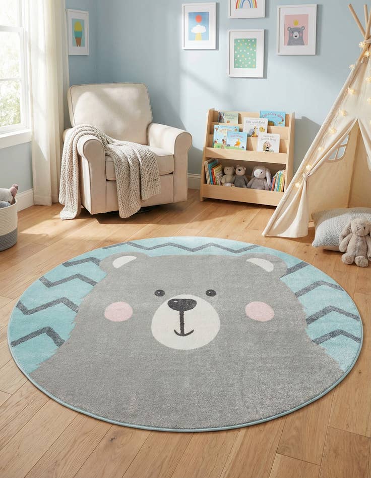 Detail image of 7' 10 x 7' 10 Bear Whimsy Kids Round Rug