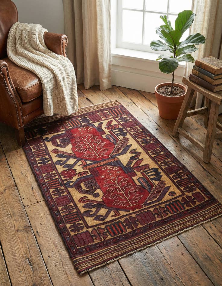 Detail image of 2' 10 x 4' 8 Hand Knotted Sumak Wool Rug