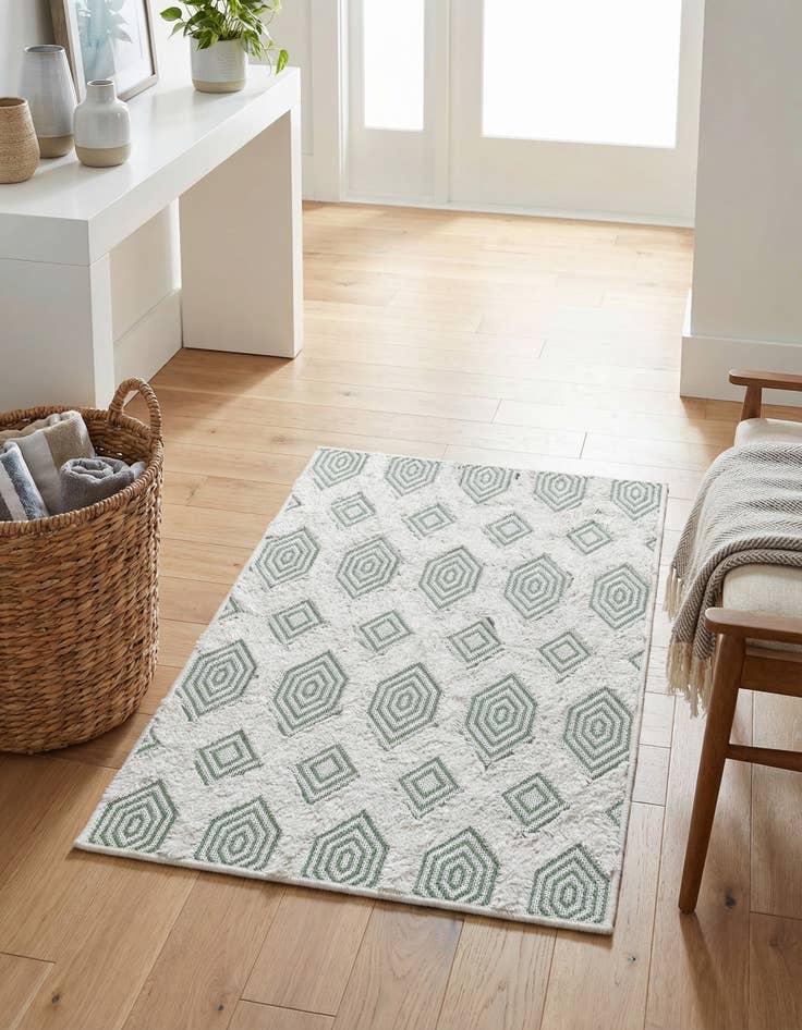 Detail image of 2' 3 x 3' Sabrina Soto Casa Havana Rug