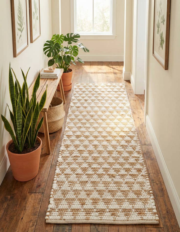 Detail image of 2' 2 x 6' 1 Hand Woven Chindi Jute Runner Rug