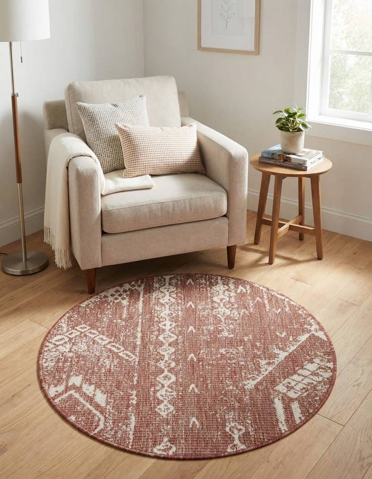 Detail image of 3' x 3' Easy-Clean Bohemian Indoor / Outdoor Round Rug