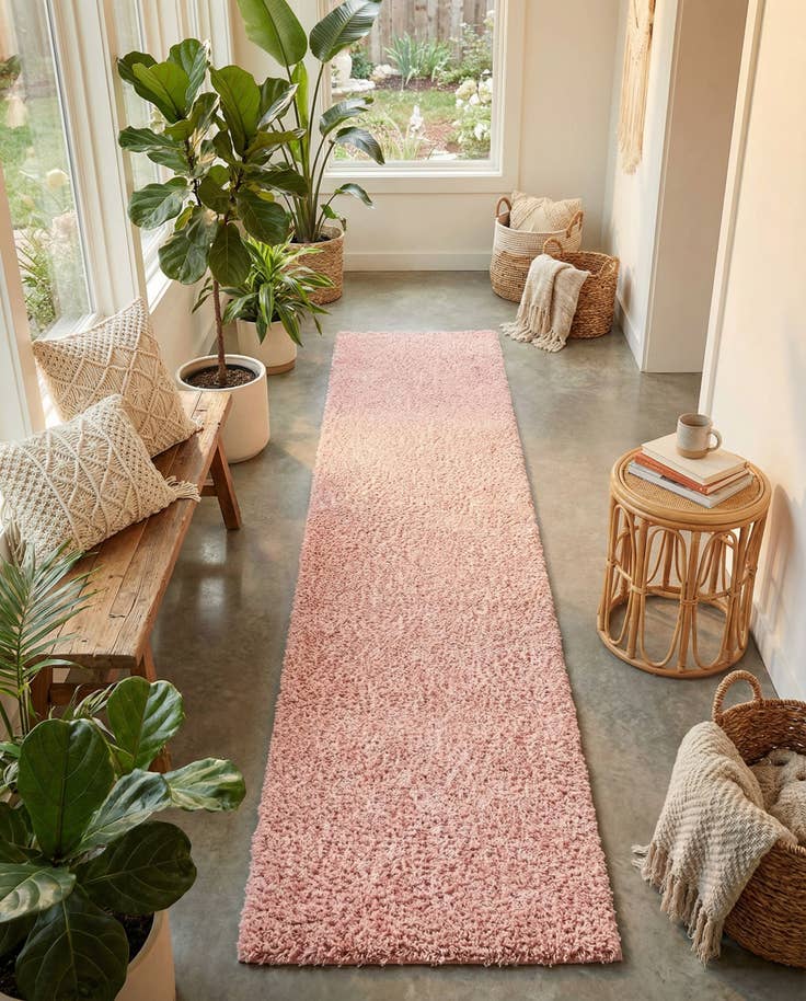 Detail image of 2' 7 x 13' Zermatt Shag Runner Rug