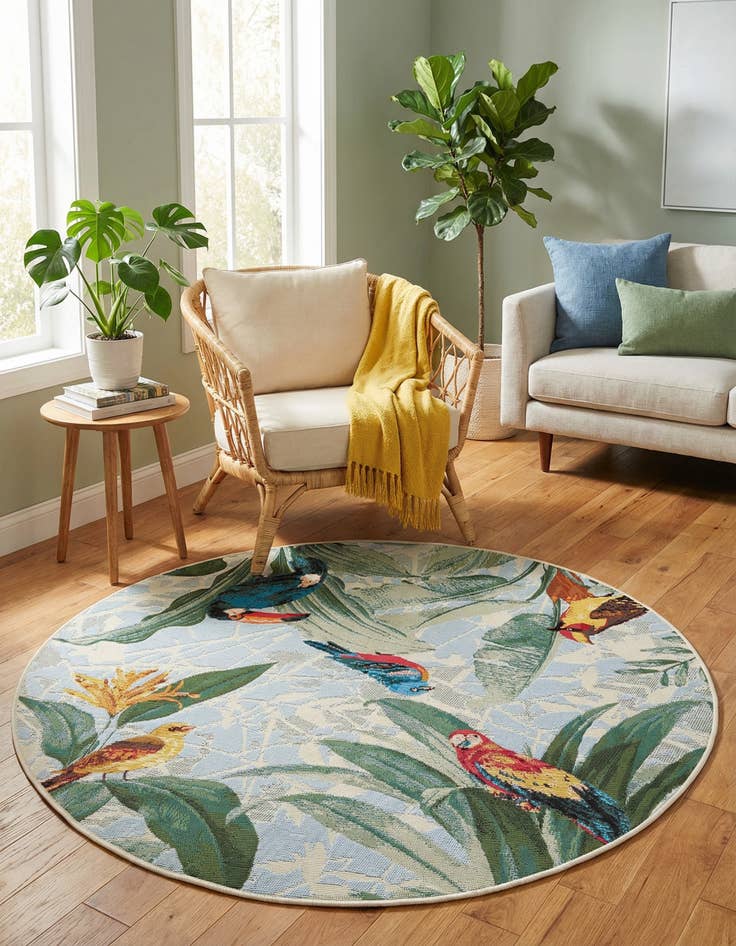 Detail image of 4' x 4'  Washable Botanical Indoor / Outdoor Round Rug