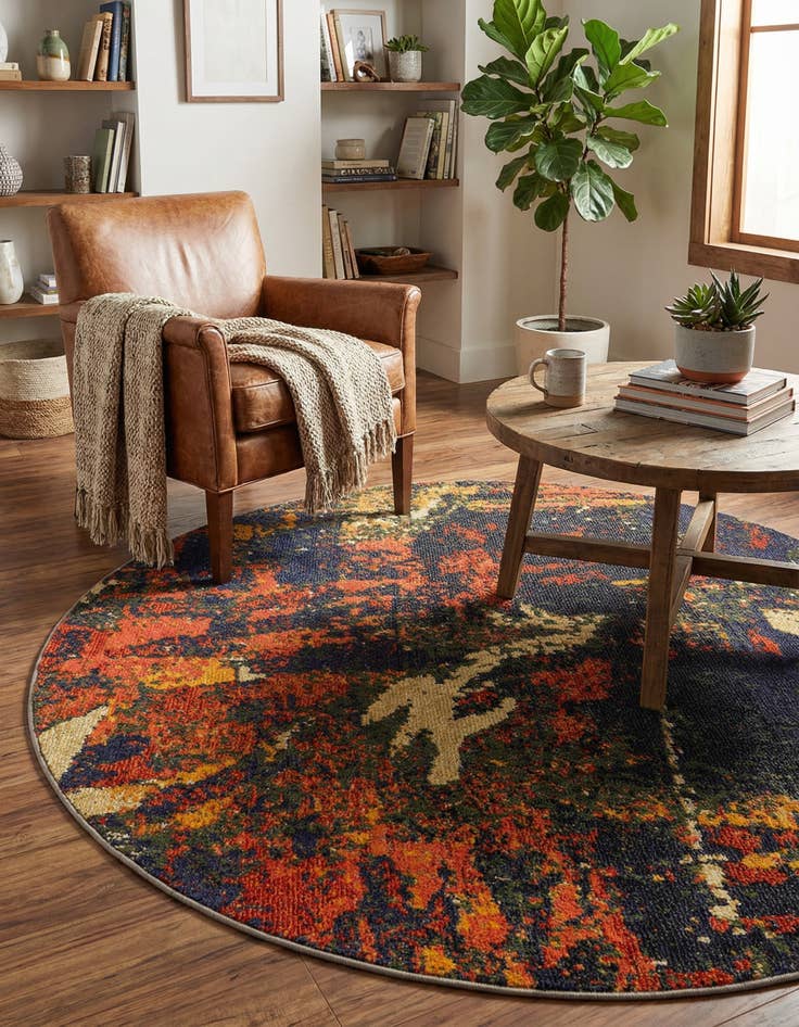 Detail image of 5' 3 x 5' 3 Washable Haerfest Round Rug