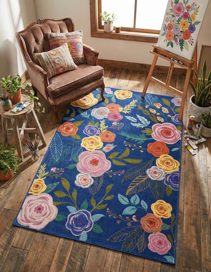 Detail image of 3' 3 x 5' 3 Blossom Rug