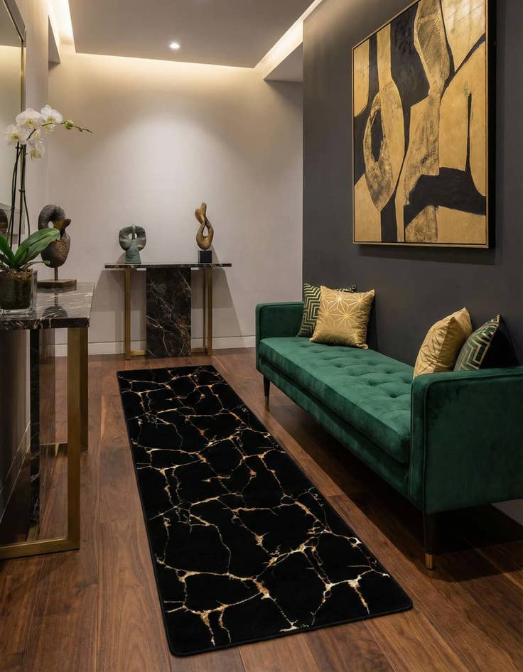 Detail image of 2' 7 x 10' Vogue Geo Runner Rug